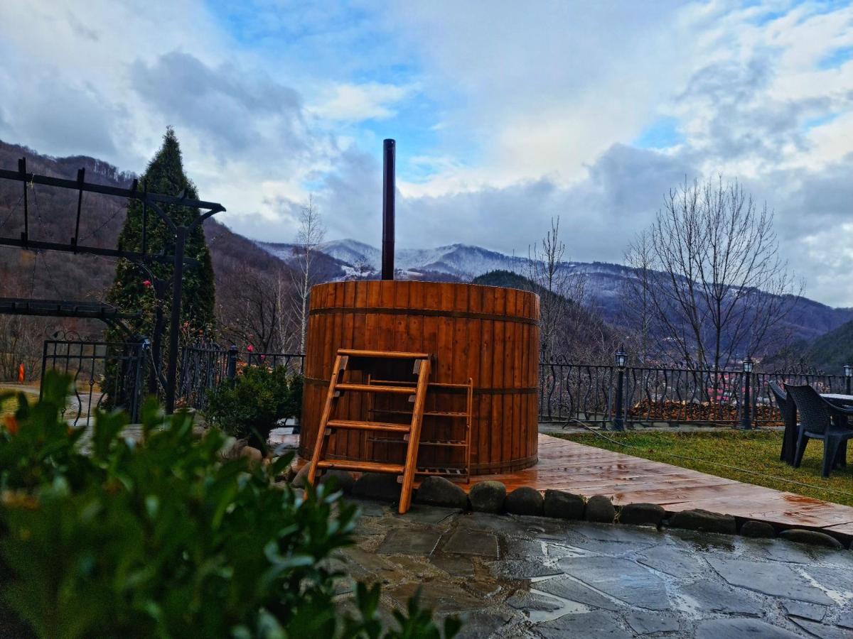 Un colț de Rai - B&B