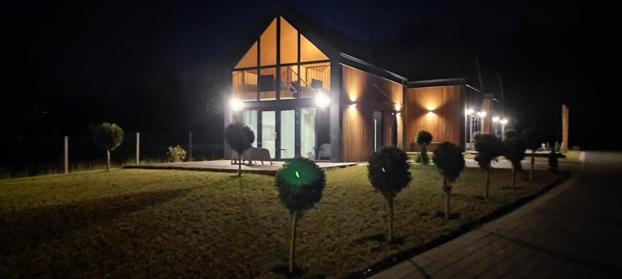 Zakątek Bór, nowoczesne domki nad rzeką
