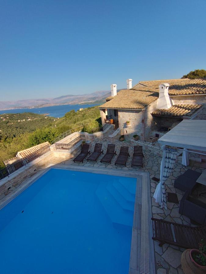 Traditional Stone Villa Olympia - Bed and Breakfast