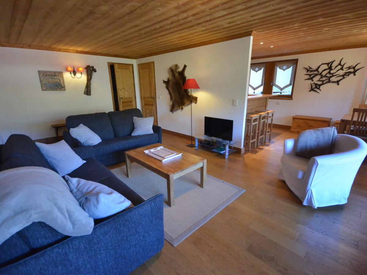 Appartement de standing calme, proche des pistes, avec balcon, terrasse, et garage privé aux Gets - Chambres d'hôtes Les Gets