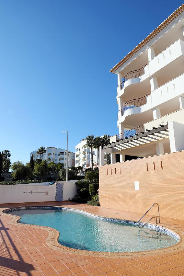 B80 - Gideon Albasol 2 Apartment in Lagos - B&B
