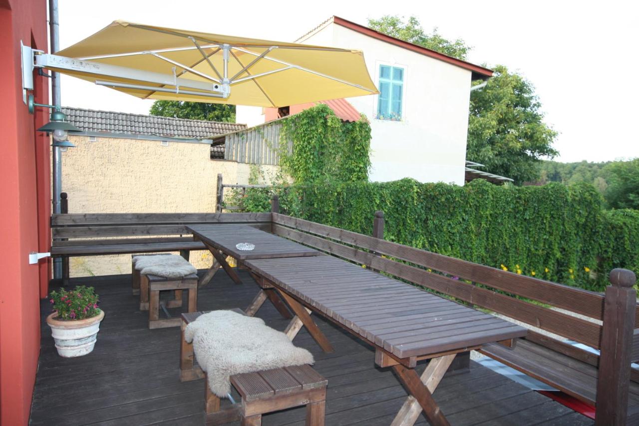 Suite mit Gartenblick