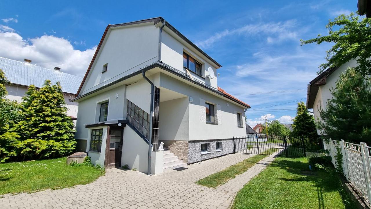 Apartmány Sebastián - B&B