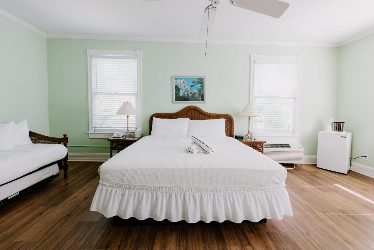 B&B Key West - King Suite at Curry Mansion with Heated Pool by Brightwild! - Bed and Breakfast Key West