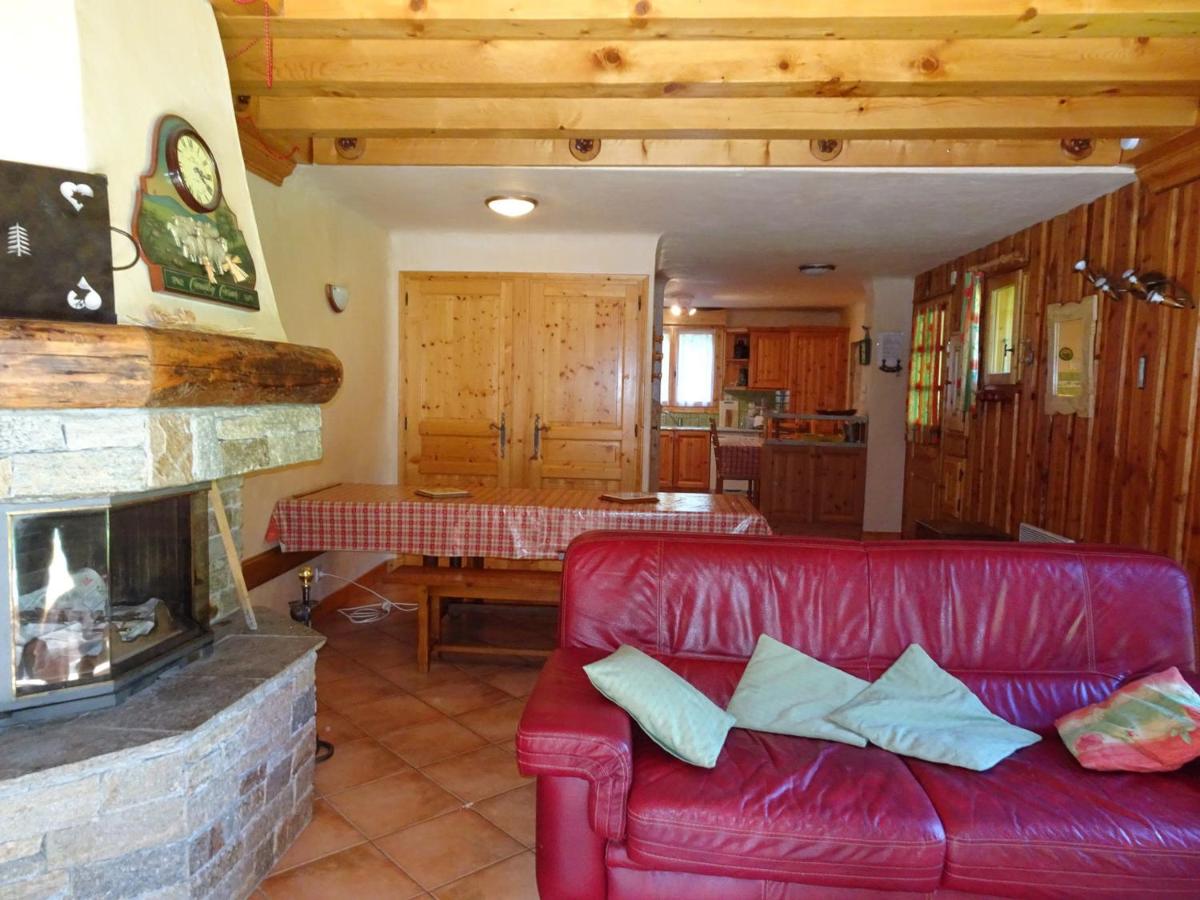 B&B Champagny-en-Vanoise - Appartement Champagny-en-Vanoise, 6 pièces, 12 personnes - FR-1-464-19 - Bed and Breakfast Champagny-en-Vanoise