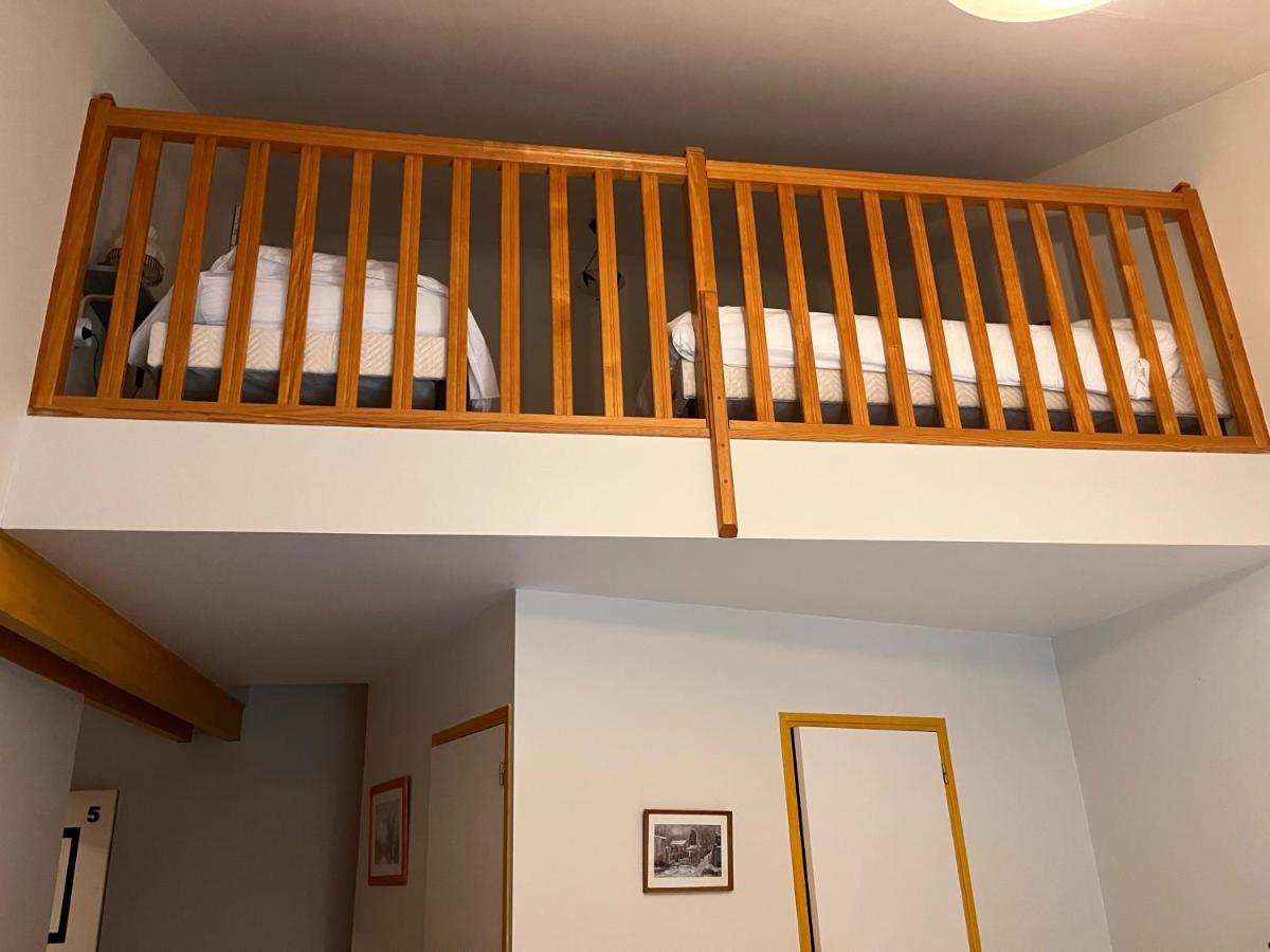 Familienzimmer mit Badewanne