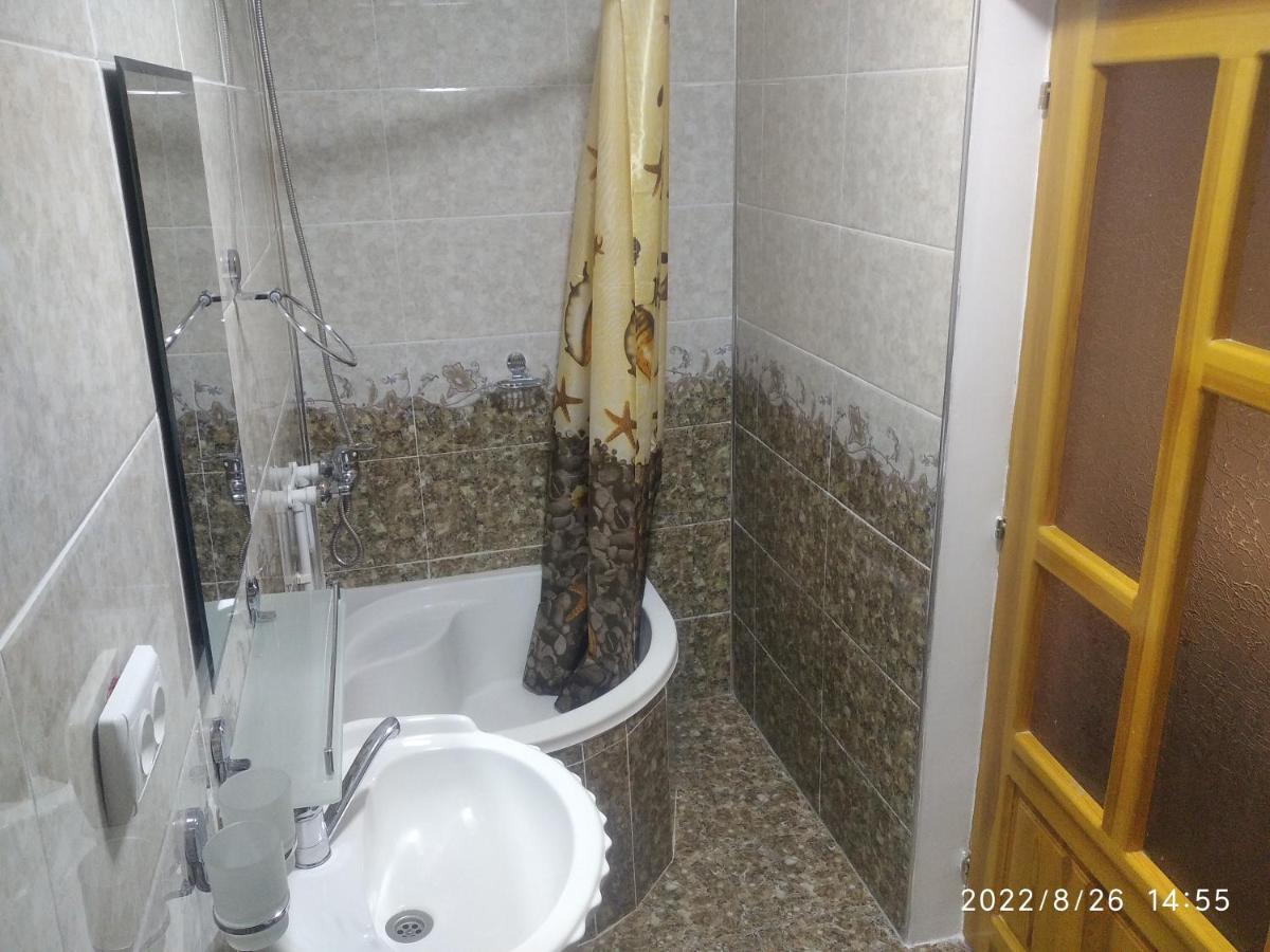 Quadruple Room with Private Bathroom