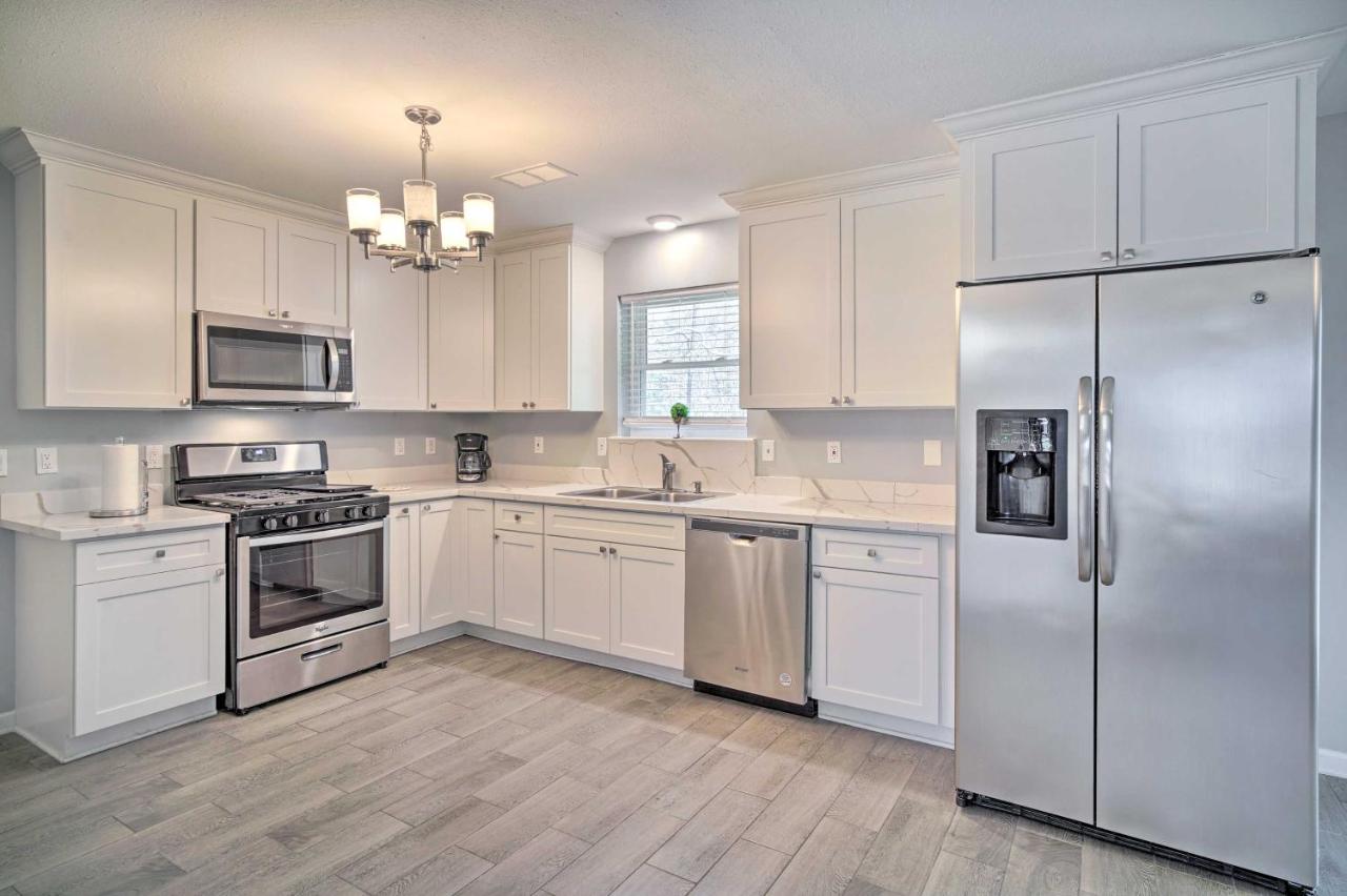 Updated Baton Rouge Home with Grill about 10 Mi to Dtwn! - Ferienwohnung Baton Rouge