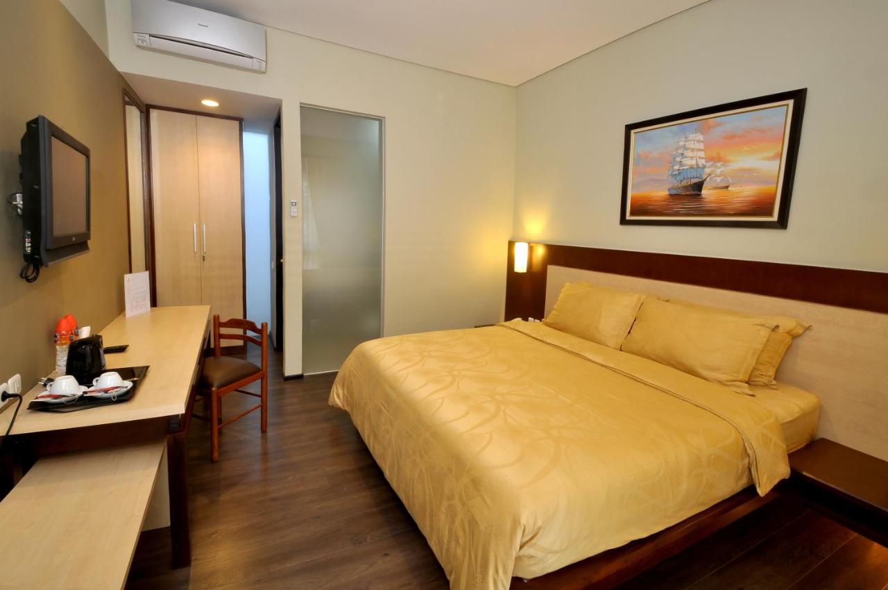 Deluxe King Room