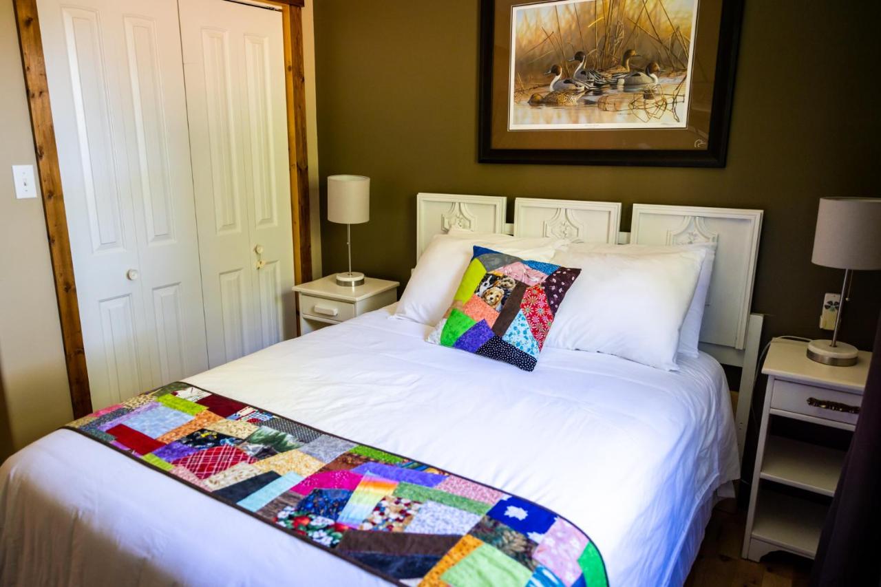 Double Room with Shared Bathroom