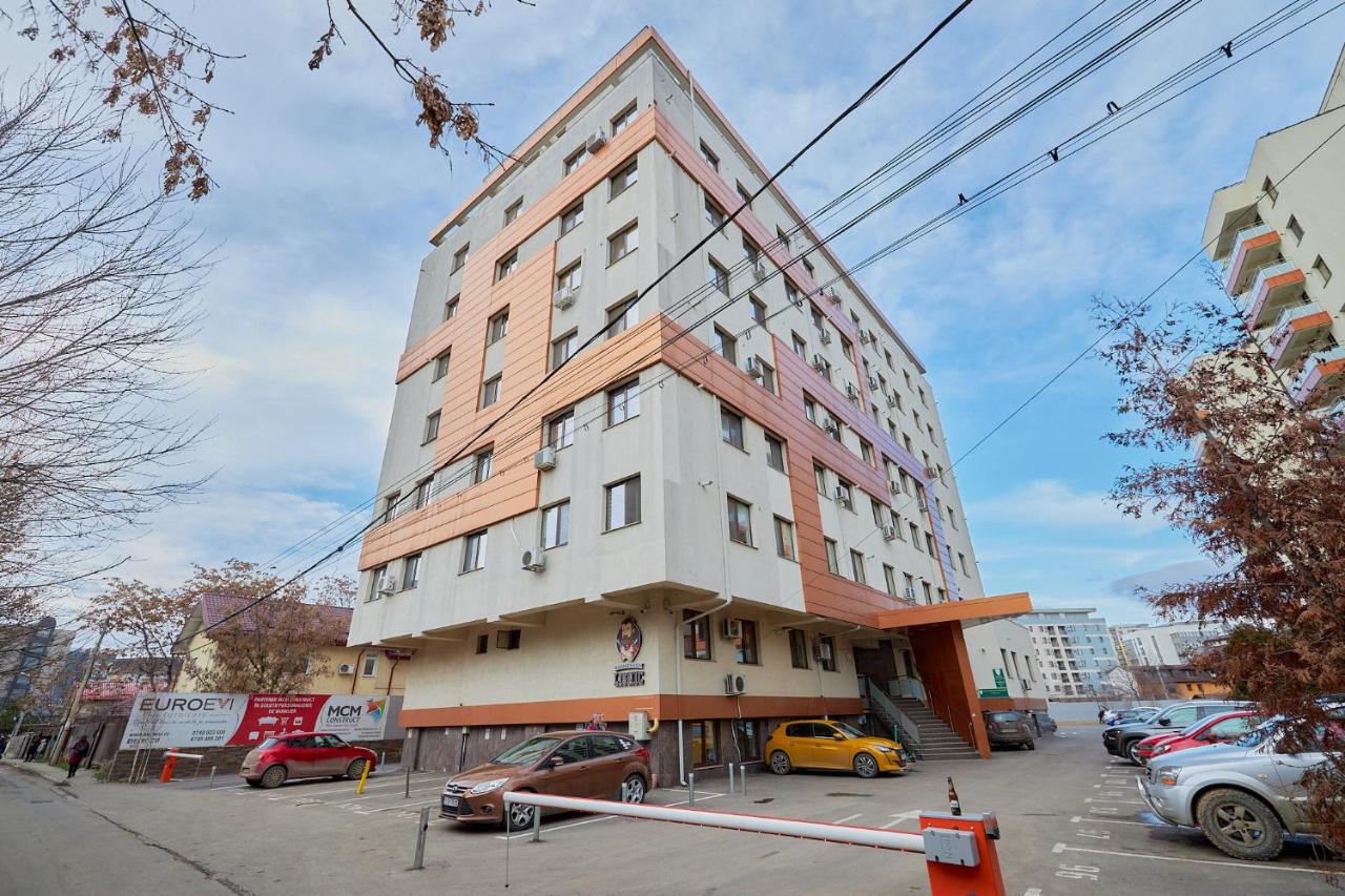 Cozy 3 Bedroom Apartments In Centre of Iasi Palas Mall - B&B