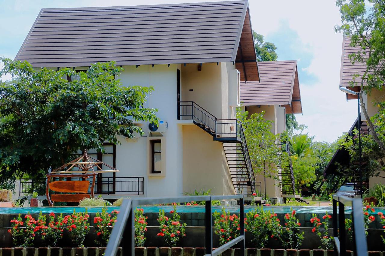 B&B Anuradhapura - Lolu Village Resort - Bed and Breakfast Anuradhapura