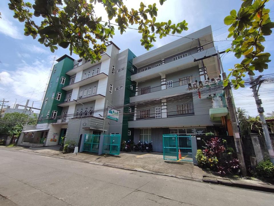 B&B Legaspi City - A AND A BED AND BREAKFAST INN - Bed and Breakfast Legaspi City