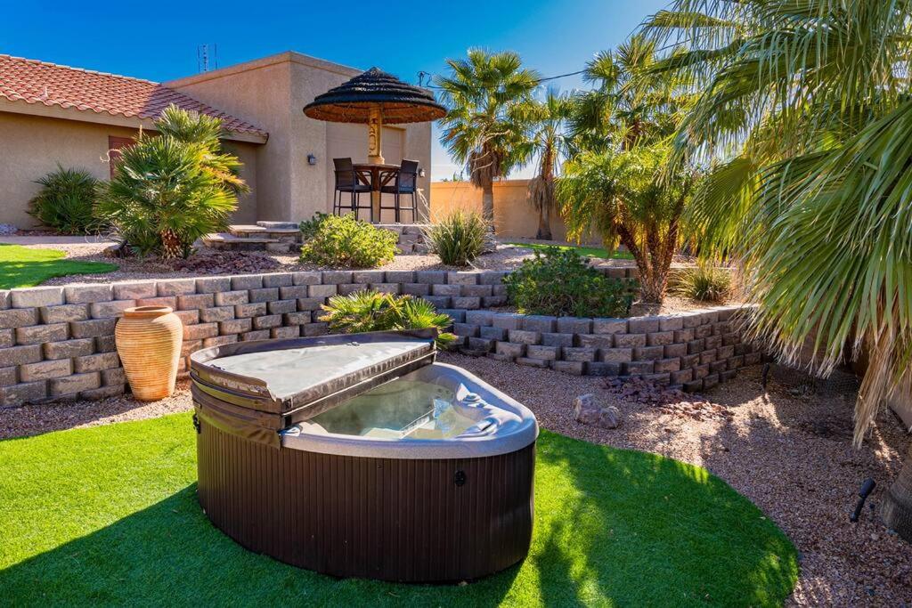 B&B Lake Havasu City - You Can Find Me At The Lake . Firepit . BBQ . Spa - Bed and Breakfast Lake Havasu City