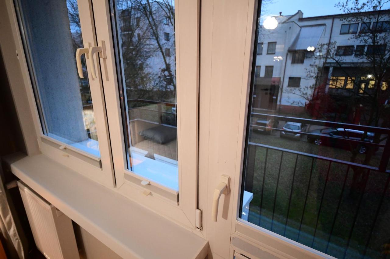 4 Pokoje, Oddzielne biuro do pracy, Kominek, Klimatyzacja, Idealne dla Rodzin z dziećmi, Przy Parku na Wyspie - Chambres d'hôtes Piła