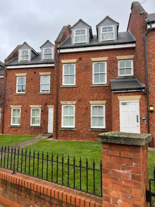 Luxury Town centre apartment walking distance to RSC theatre - B&B