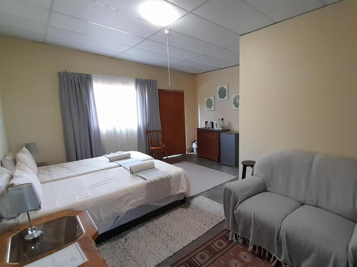 Comfort Twin Room