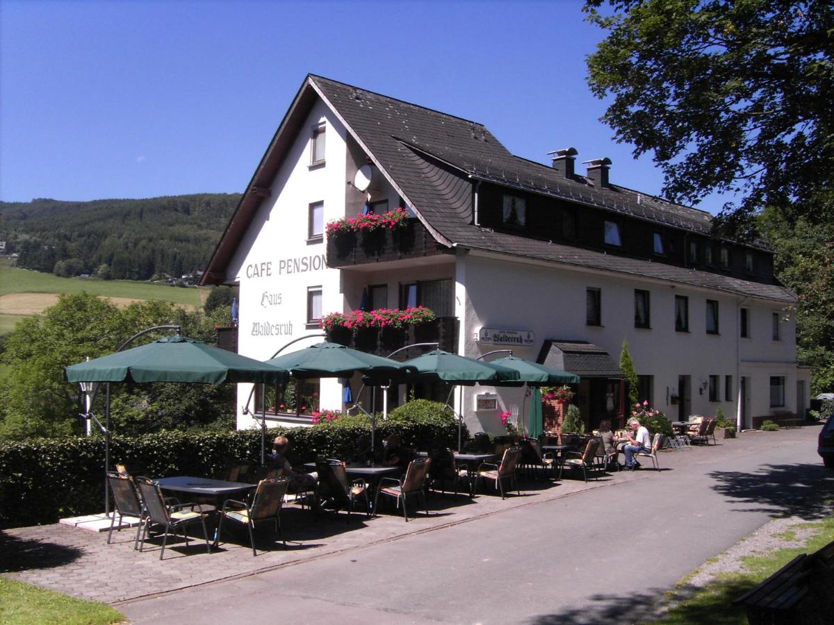 B&B Willingen - Cafe-Pension Waldesruh - Bed and Breakfast Willingen