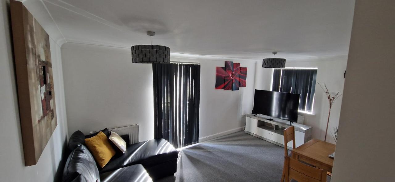 B&B Kent - Greenhithe Cosy Apartment, Netflix and Sport Channels - Bed and Breakfast Kent