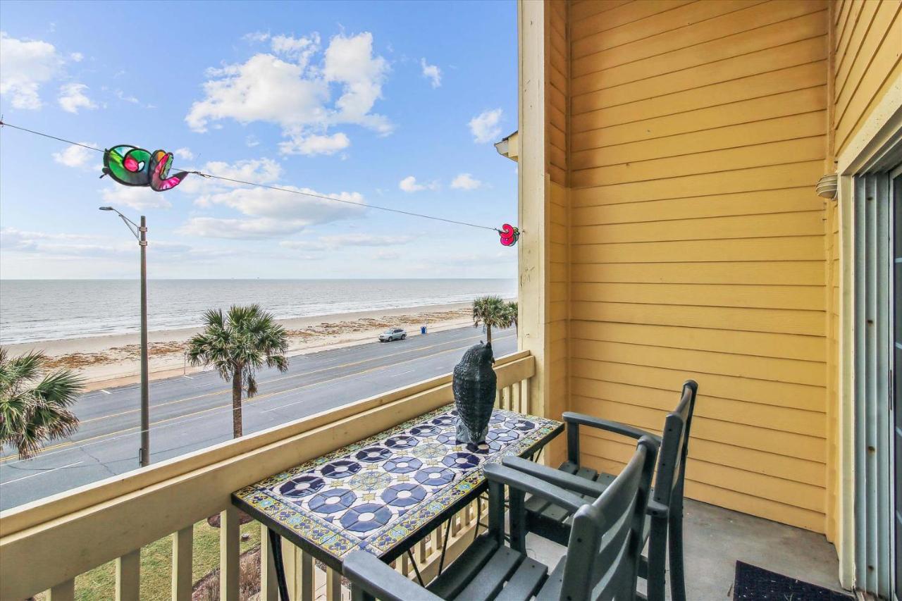 B&B Galveston - Dawn 1037-The Regal Seagull - Bed and Breakfast Galveston