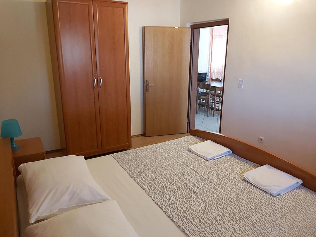 Appartamento con 2 Camere da Letto
