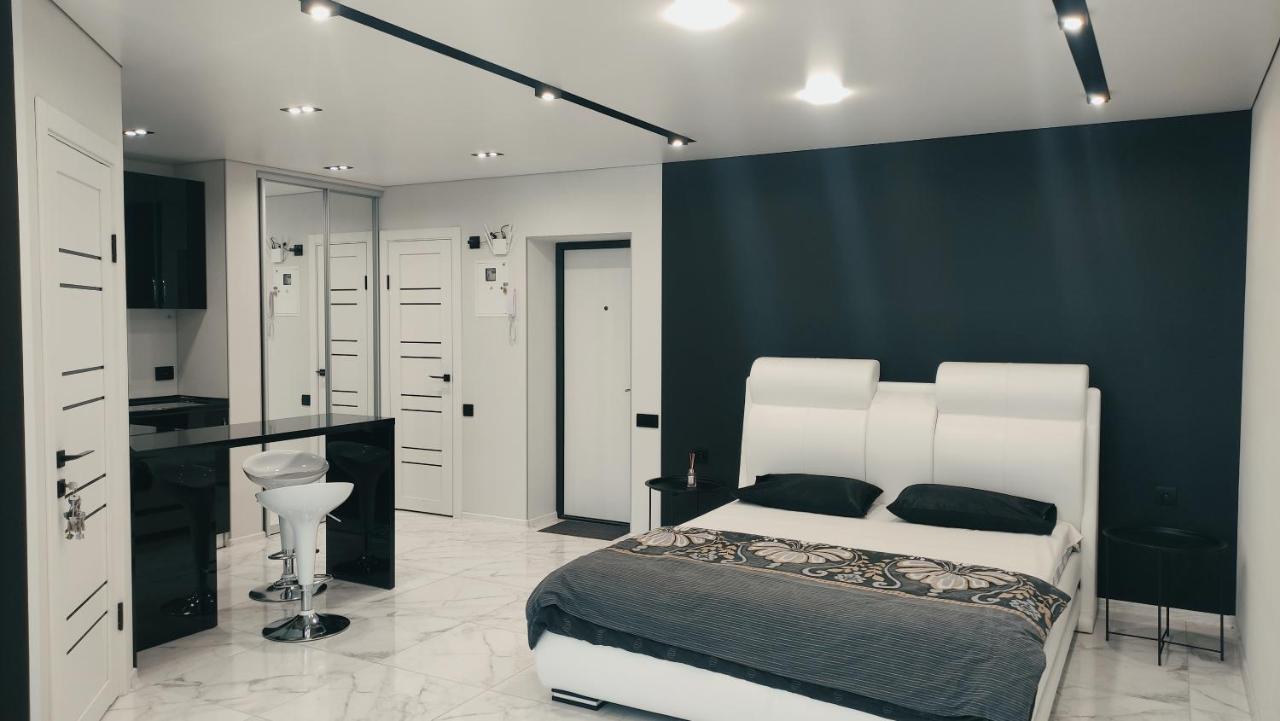 VIP апартаменты. Центр, проспект Мира 35 - B&B