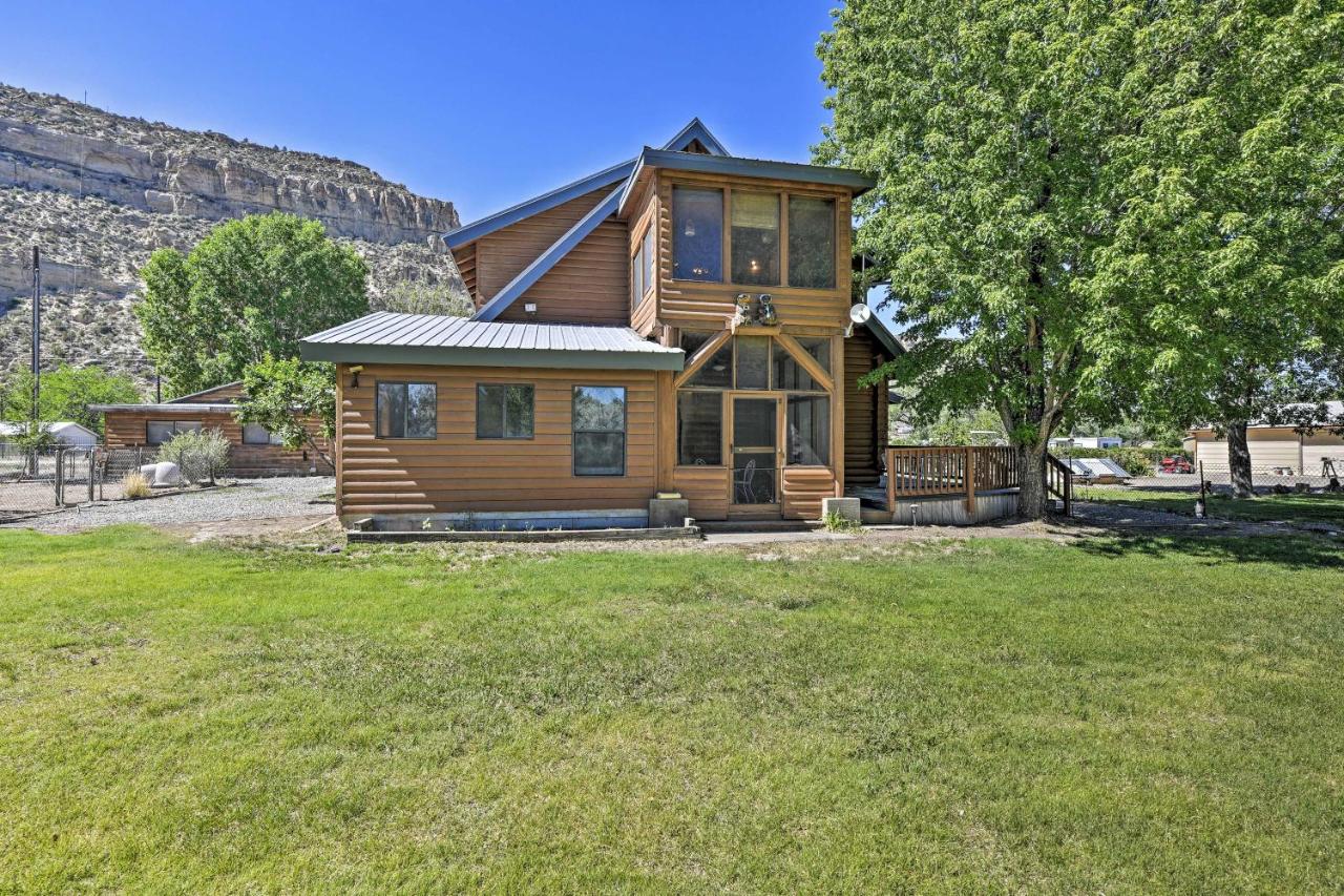 Cottonwood Cabin with Private On-Site Fly Fishing! - Chambres d’hôtes Blanco