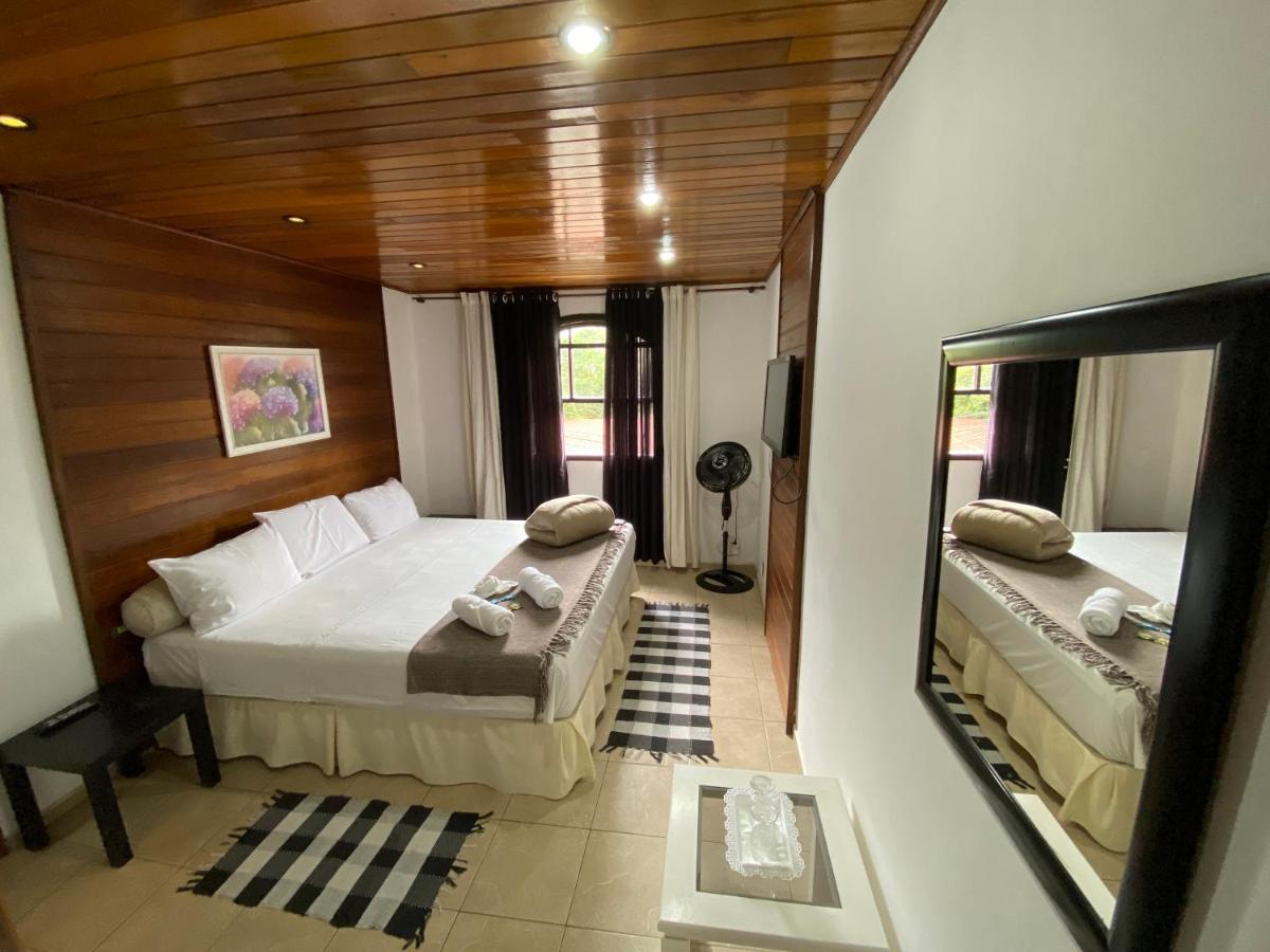 Camera Familiare con Bagno Privato