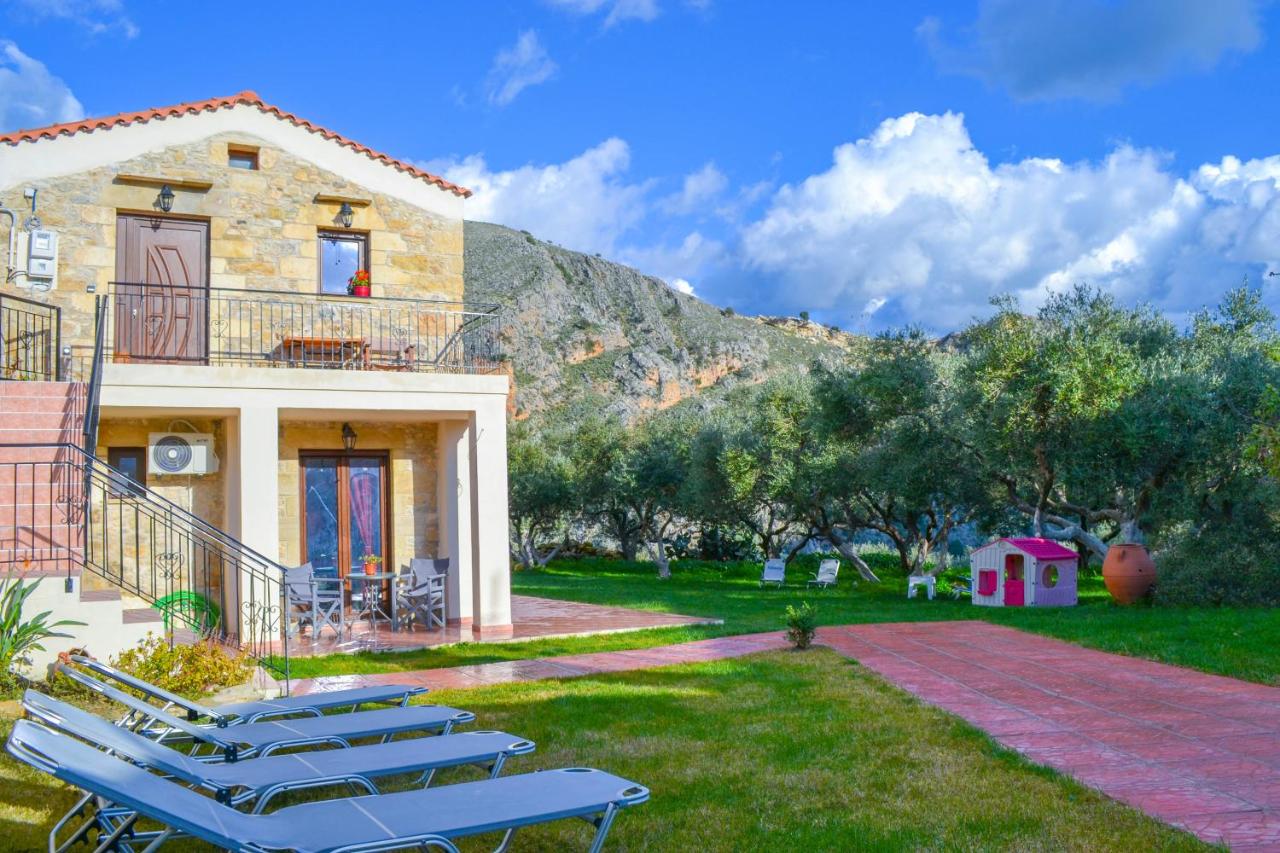 Villa Anastasia Luxe with Top WiFi, BBQ & Amazing Views - B&B Kíssamos