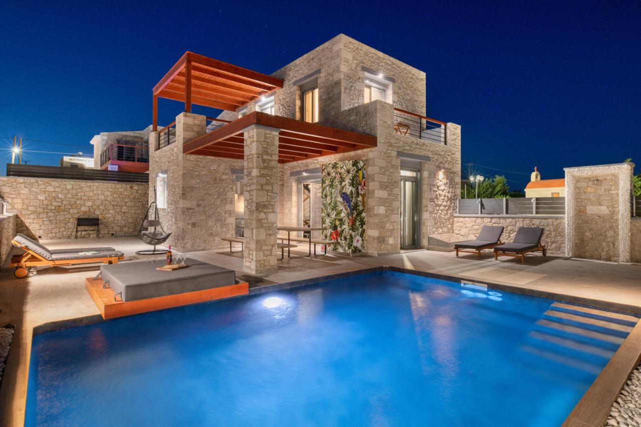 Villa with Sea View