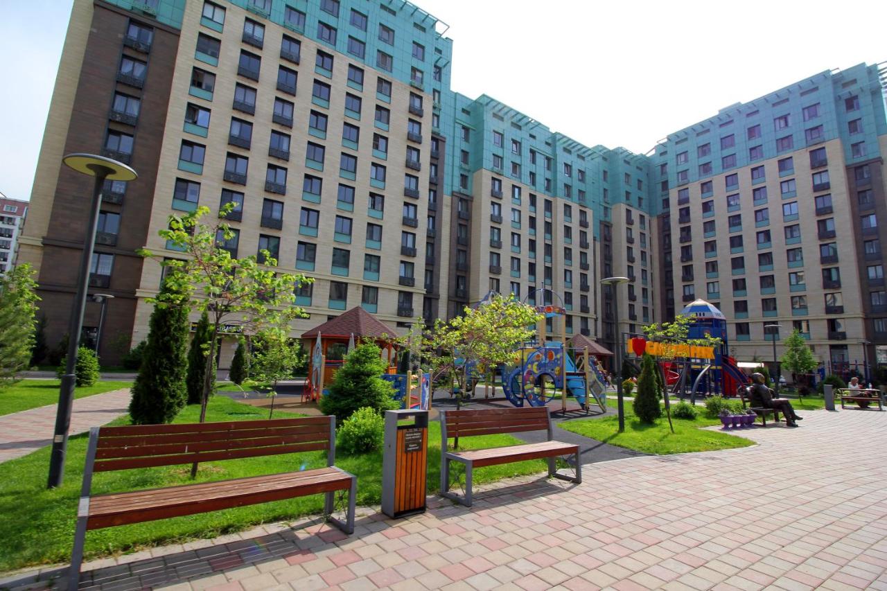 2-комнатная квартира в ЖК Гагарин Парк - Ferienwohnung