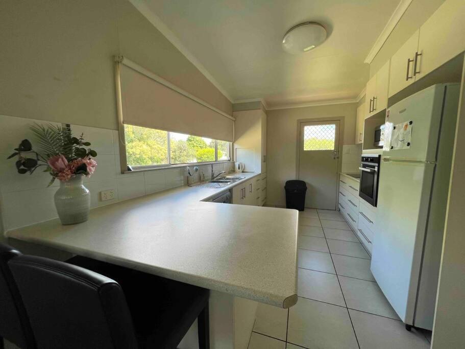 B&B Goondiwindi - 3 bedroom house in great location - Bed and Breakfast Goondiwindi