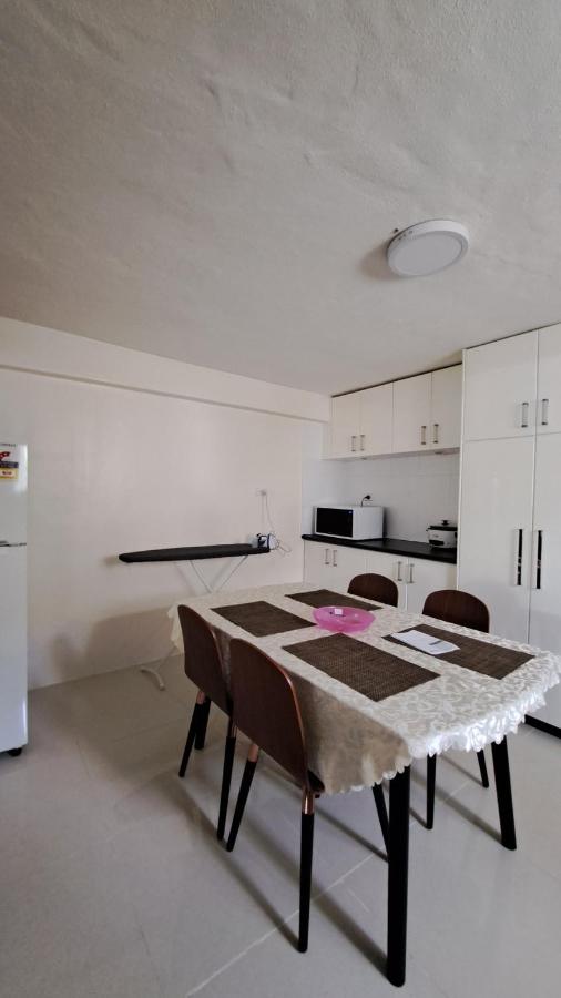 Mead Road Homestay Tours &Transfers Deluxe Flat 1 Bedroom - Bed and Breakfast Suva