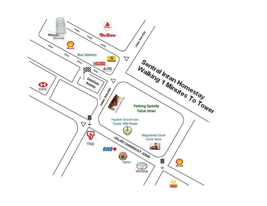 1 MINUTES TO TOWER SENTRAL INTAN HOMESTAY 6 ROOMS - B&B Teluk Intan