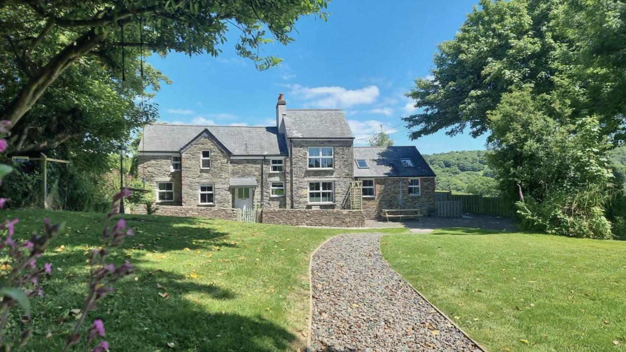 The Old Farmhouse - B&B