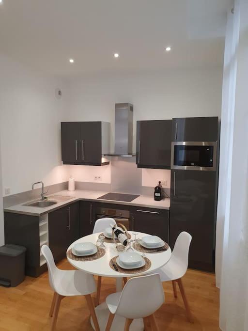 L'APPART'JEANNIN HYPER CENTRE - B&B