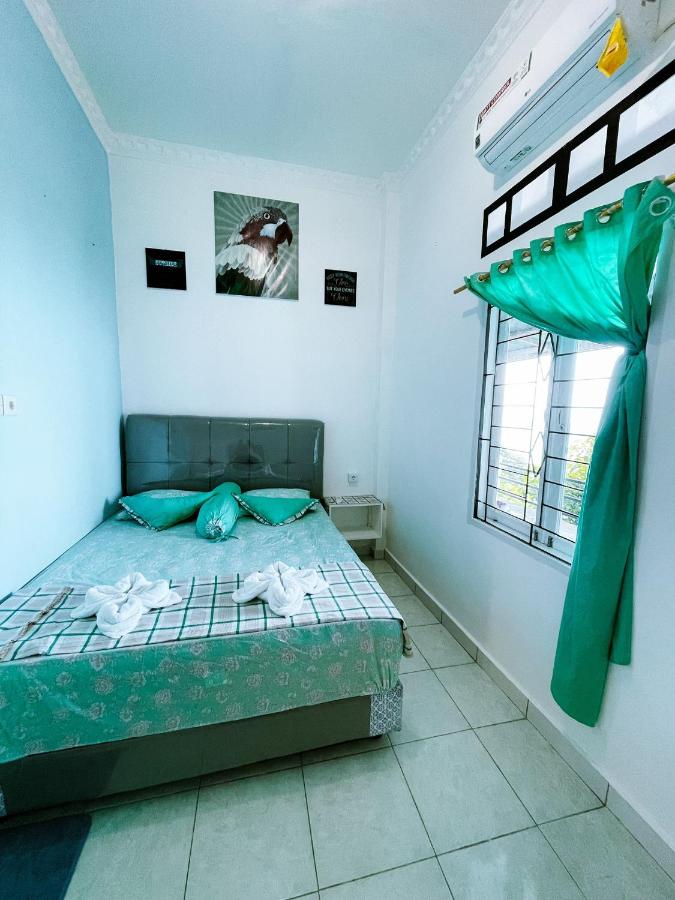 Chambre Double Deluxe - Vue Latérale sur Mer