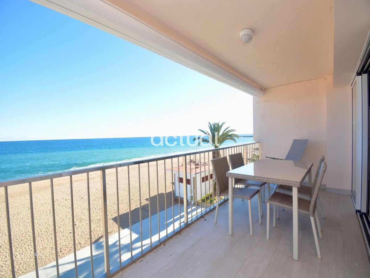 B&B Platja d'Aro - Beach Palace B-2 - Bed and Breakfast Platja d'Aro