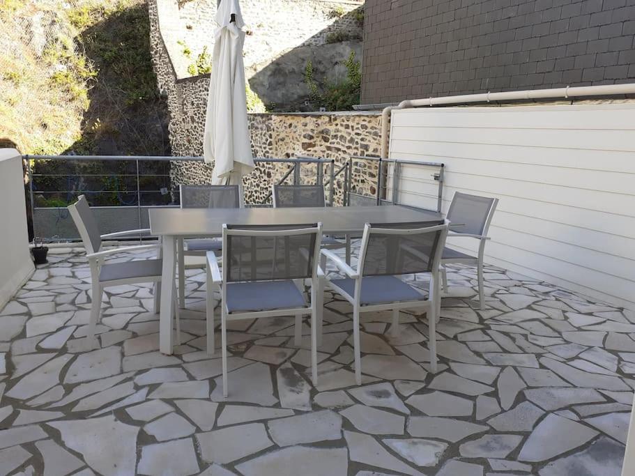 Charme et zénitude, avec vue exceptionnelle sur le port - Ferienwohnung