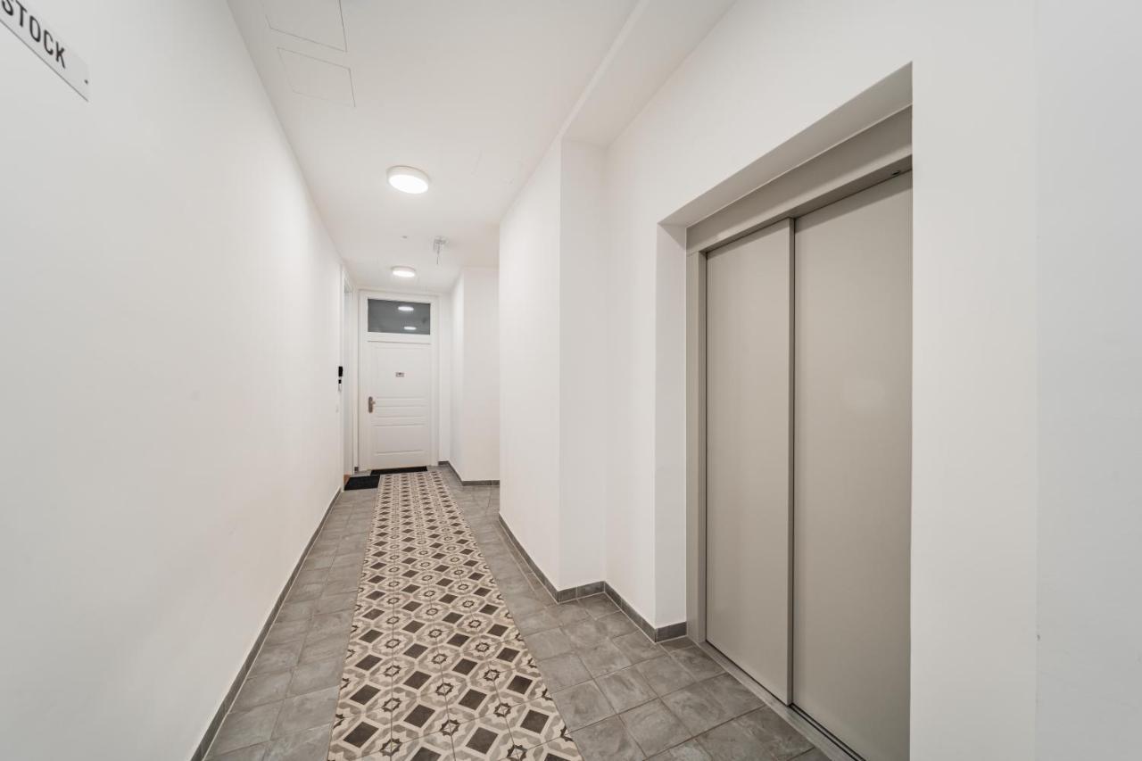 15 C&J's apartment - B&B Vienna