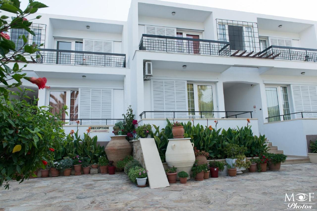 Hotel Elena - Bed and Breakfast Álinda