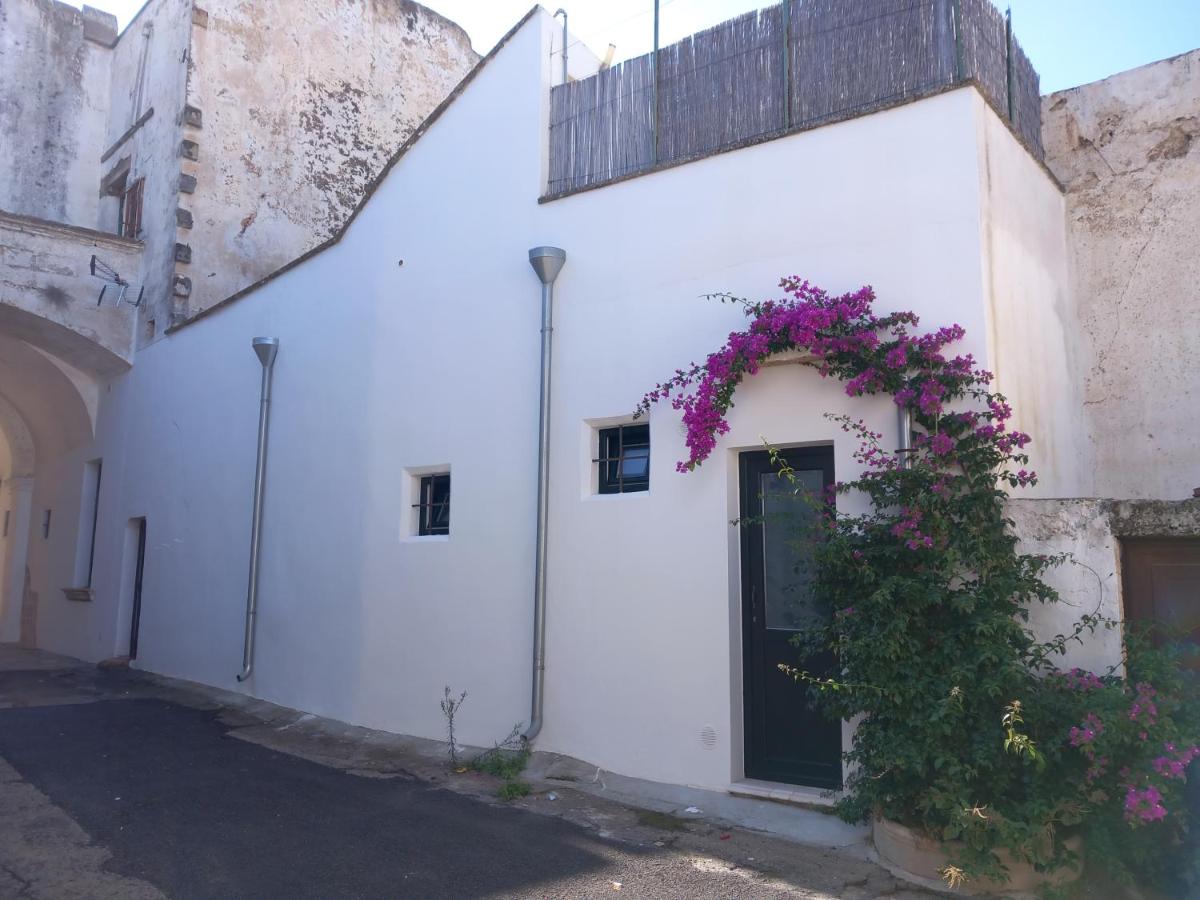 Casa a Corte nel centro storico - B&B Taviano