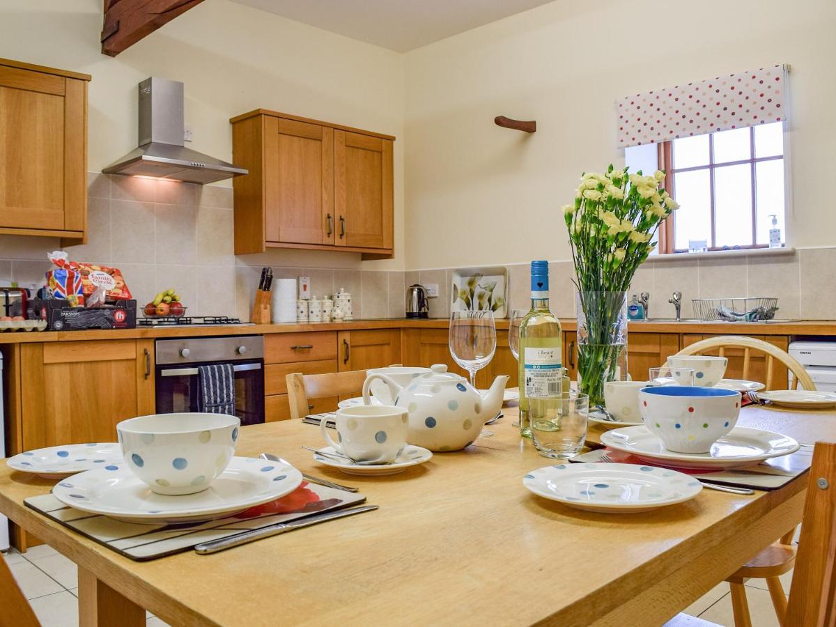 B&B Aldwincle St Peter - Dragonfly - Uk42521 - Bed and Breakfast Aldwincle St Peter