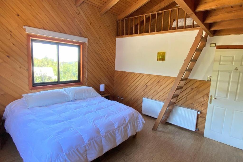 Camera Quadrupla Superior