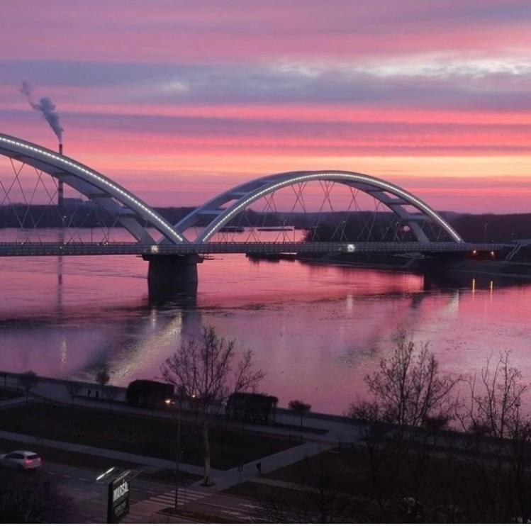 APARTMAN BANE 021 with a view - Ferienwohnung Novi Sad