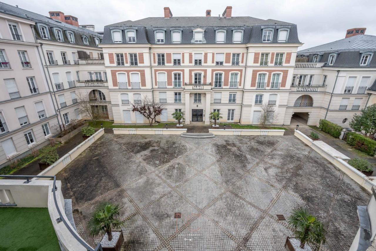 *Disneyland-Paris* duplex 7pers, Parking, Wifi, Netflix - Chambres d’hôtes
