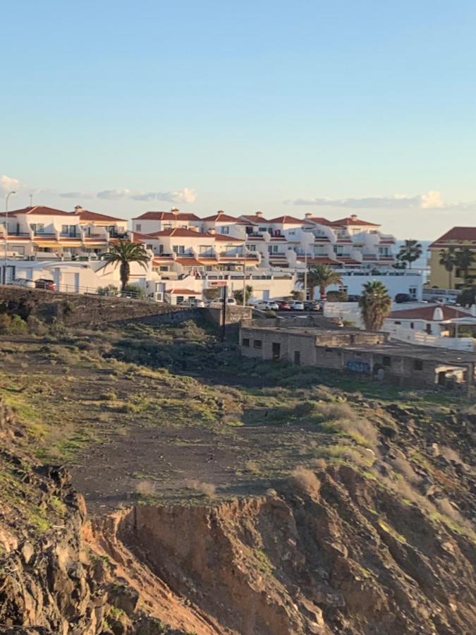 Ruhige Ferienwohnung mit Meerblick und Pool - B&B