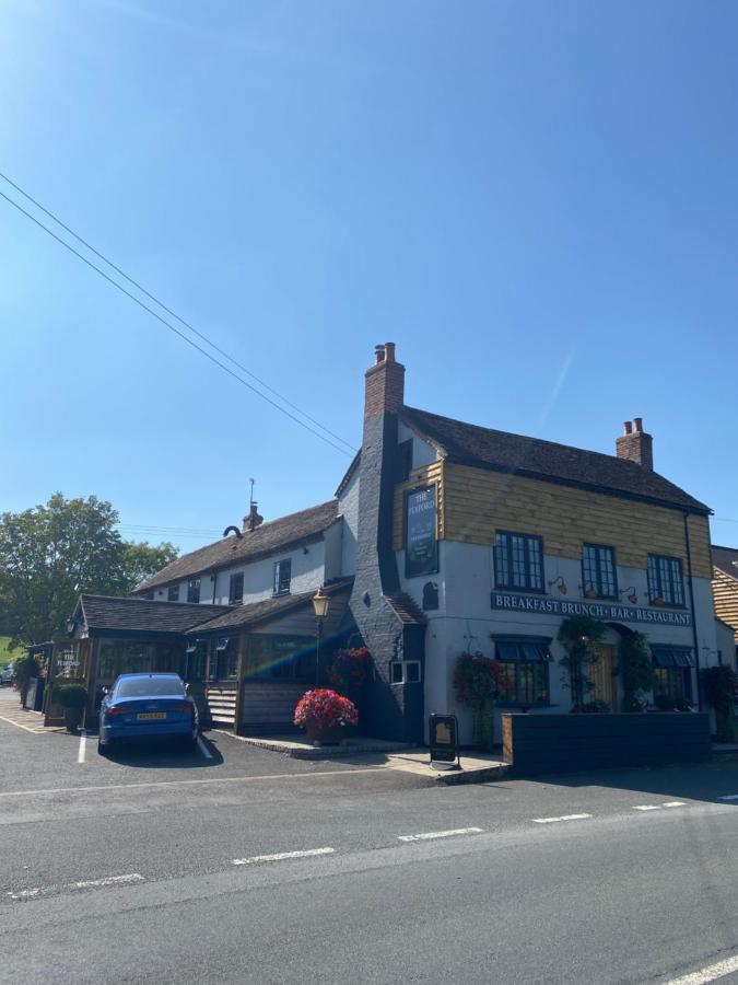 The Flyford - Bed and Breakfast