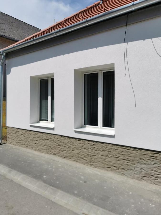 Tifani Apartman - B&B