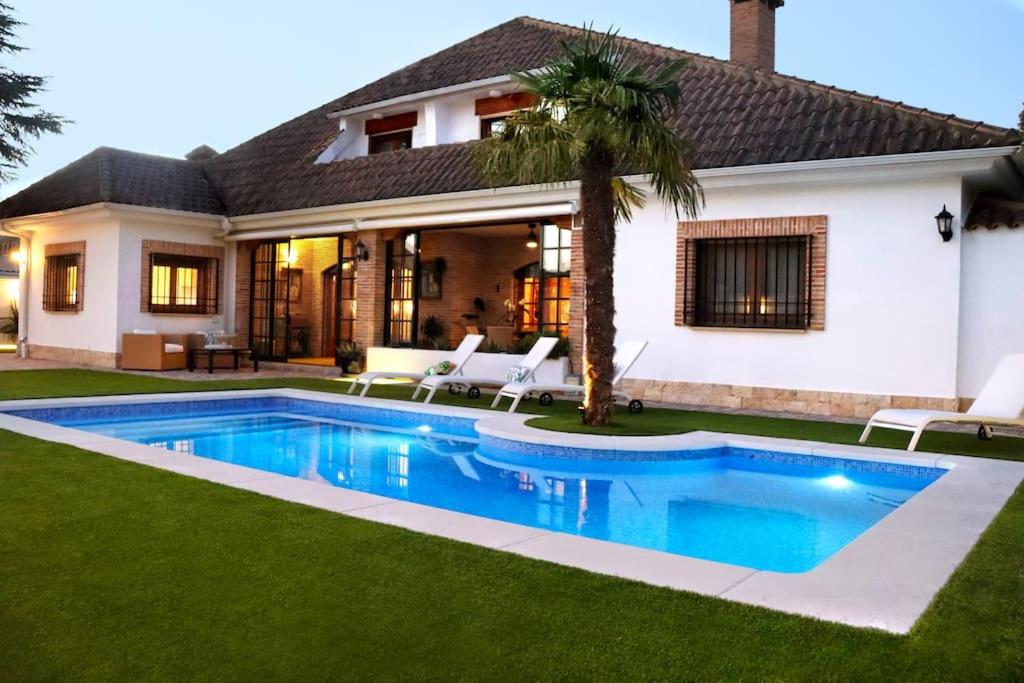 La Casa de Enfrente - B&B Herencia